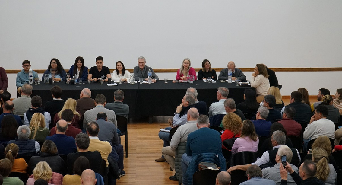El Congreso Provincial de la UCR se reunió en Villaguay.