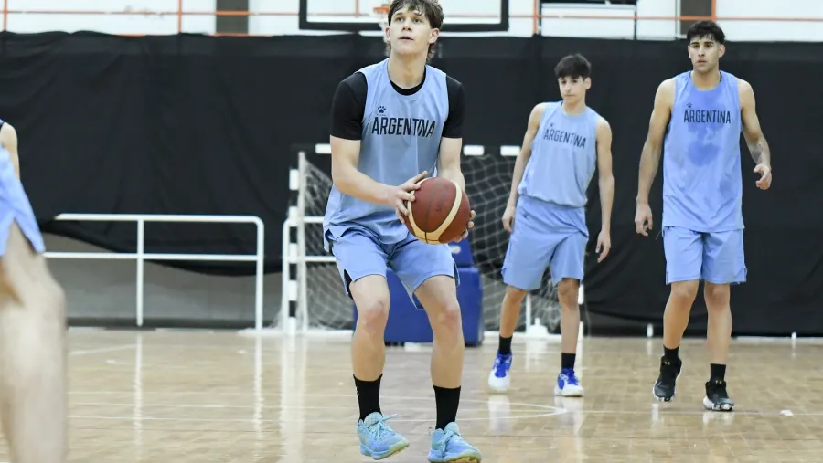 Básquet: el entrerriano Joaquín Folmer Gassmann buscará su lugar en la Americup U18 Básquet: el entrerriano Joaquín Folmer Gassmann buscará su lugar en la Americup U18