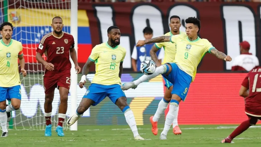 Brasil tuvo para ganarlo, pero apenas empató en su visita a Venezuela en Maturín Brasil tuvo para ganarlo, pero apenas empató en su visita a Venezuela en Maturín