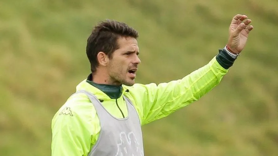 Sorpresa desde Avellaneda: Fernando Gago será el nuevo director técnico de Racing Sorpresa desde Avellaneda: Fernando Gago será el nuevo director técnico de Racing
