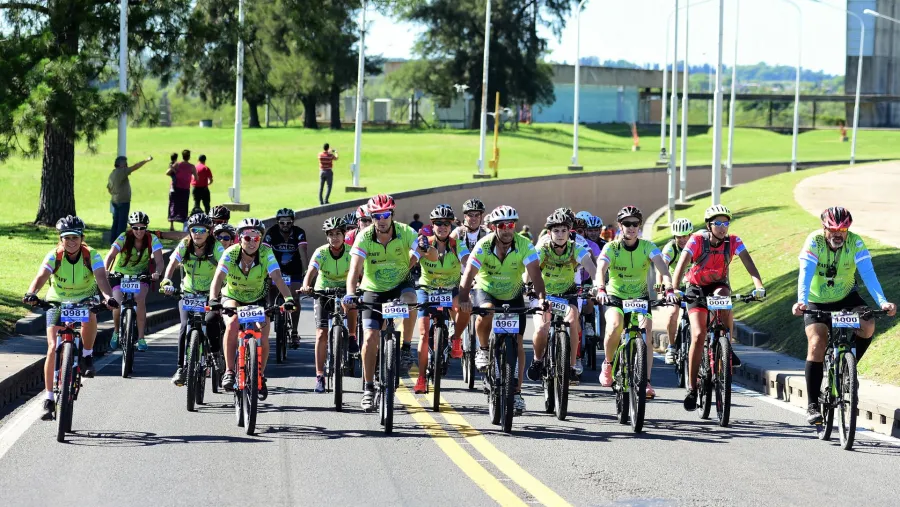 Con 1500 ciclistas se realizará el noveno Cruce del Túnel Subfluvial en Bicicleta Con 1500 ciclistas se realizará el noveno Cruce del Túnel Subfluvial en Bicicleta