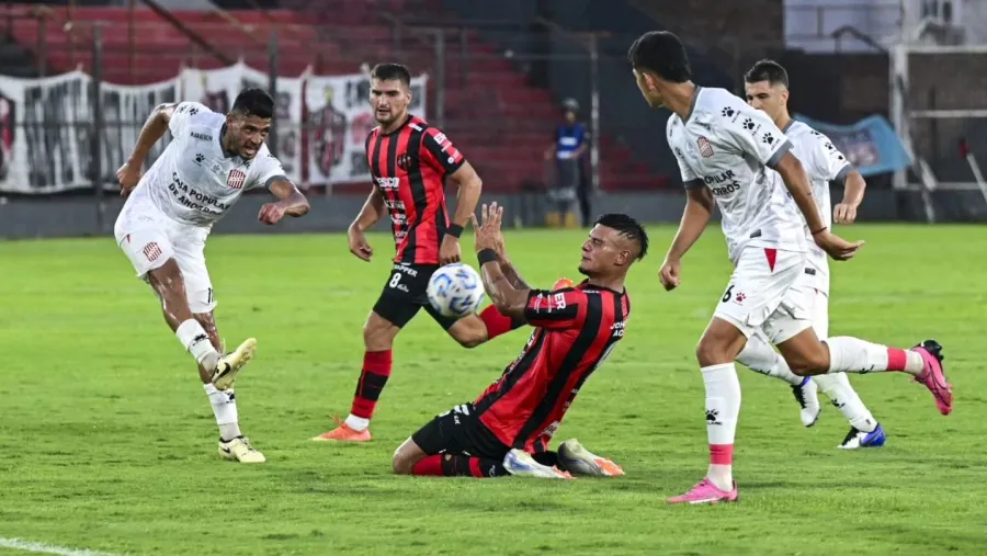 Alan Bonansea y la derrota de Patronato: “Fuimos superiores durante todo el partido” Alan Bonansea y la derrota de Patronato: “Fuimos superiores durante todo el partido”