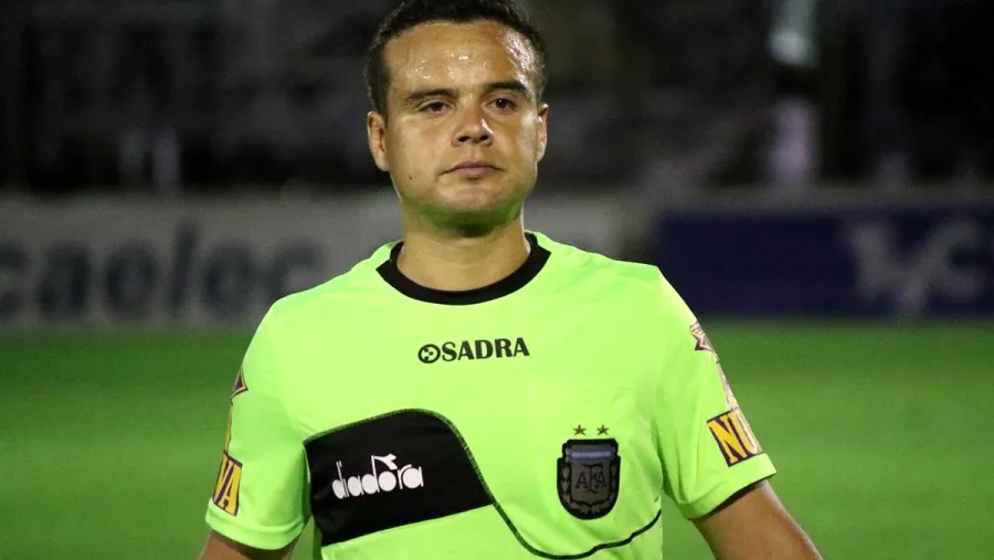 Primera Nacional: Fabrizio Llobet será el árbitro de la visita de Patronato a All Boys Primera Nacional: Fabrizio Llobet será el árbitro de la visita de Patronato a All Boys