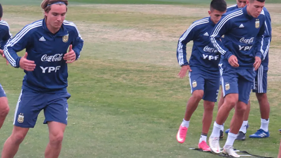 Con un entrerriano entre los citados, la preselección argentina sub 23 entrenó en Ezeiza