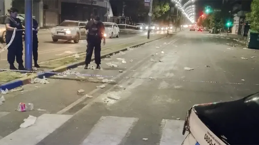 El lugar donde fue asesinado Andrés “Pillín” Bracamonte, jefe de la barra de Central, en avenida Avellaneda, apenas pasando Reconquista hacia el Sur de Rosario. El lugar donde fue asesinado Andrés “Pillín” Bracamonte, jefe de la barra de Central, en avenida Avellaneda, apenas pasando Reconquista hacia el Sur de Rosario.