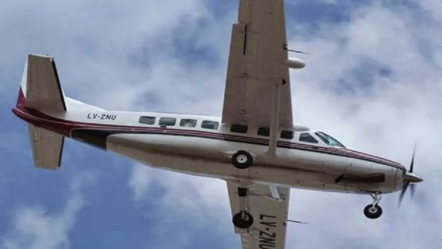 Avión