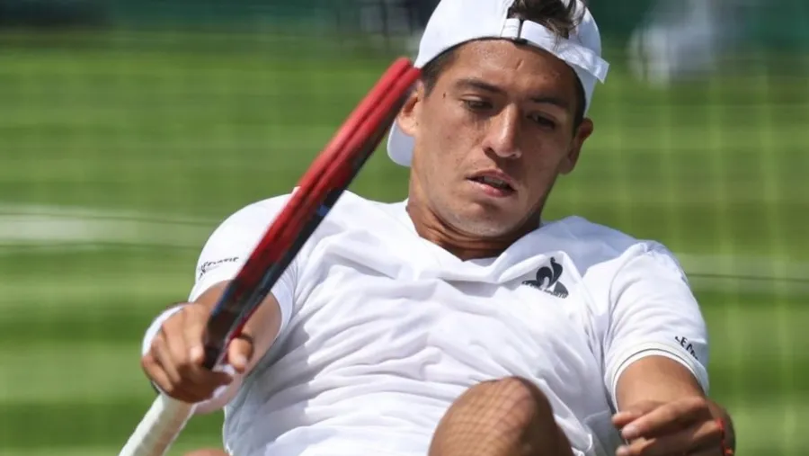 Tenis: Báez avanzó a segunda ronda en dobles del Abierto de Wimbledon Tenis: Báez avanzó a segunda ronda en dobles del Abierto de Wimbledon