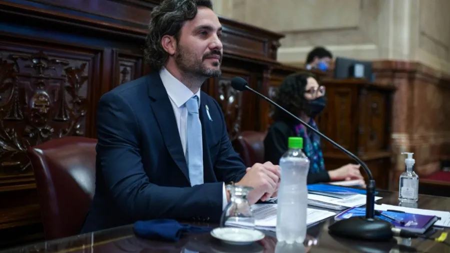 Cafiero dará este jueves su primer informe en Diputados Cafiero dará este jueves su primer informe en Diputados