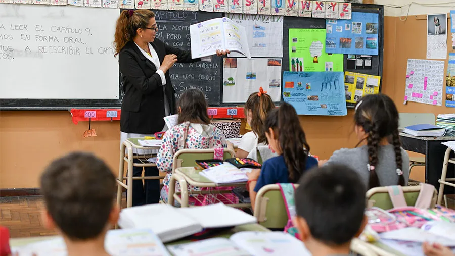 Las clases en Entre Ríos comenzarán el 24 de febrero y están previstos 190 días. Las clases en Entre Ríos comenzarán el 24 de febrero y están previstos 190 días.