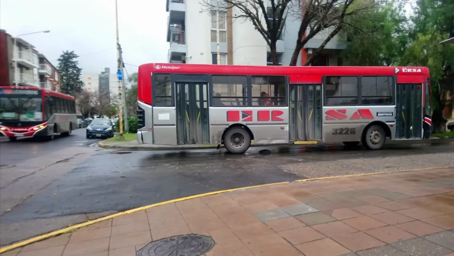 Retoman el servicio de transporte urbano en Paraná