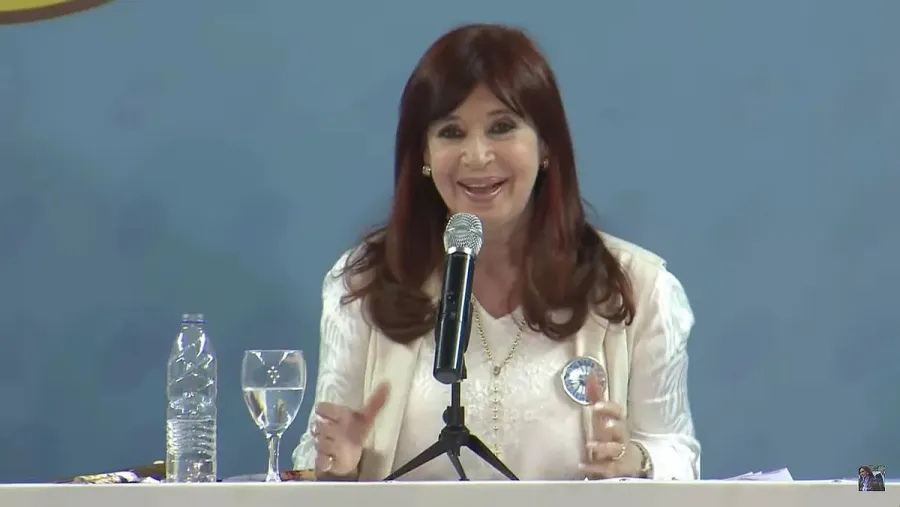 Cristina Kirchner, durante el acto por el Día de la Militancia peronista en Santiago del Estero. Cristina Kirchner, durante el acto por el Día de la Militancia peronista en Santiago del Estero.