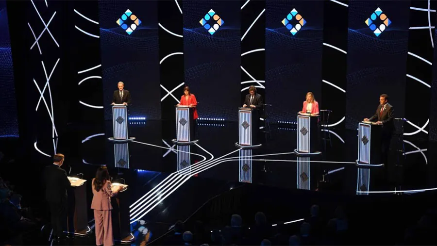 Sergio Massa, Javier Milei, Patricia Bullrich, Juan Schiaretti y Myriam Bregman discutieron sus propuestas. Los ejes del debate antes de las elecciones. Sergio Massa, Javier Milei, Patricia Bullrich, Juan Schiaretti y Myriam Bregman discutieron sus propuestas. Los ejes del debate antes de las elecciones.