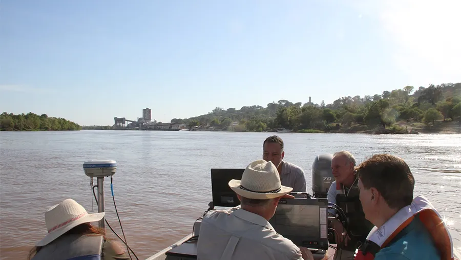 Determinar el calado en el puerto de Diamante es clave para apuntalar un portal para el desarrollo productivo de la provincia. Determinar el calado en el puerto de Diamante es clave para apuntalar un portal para el desarrollo productivo de la provincia.