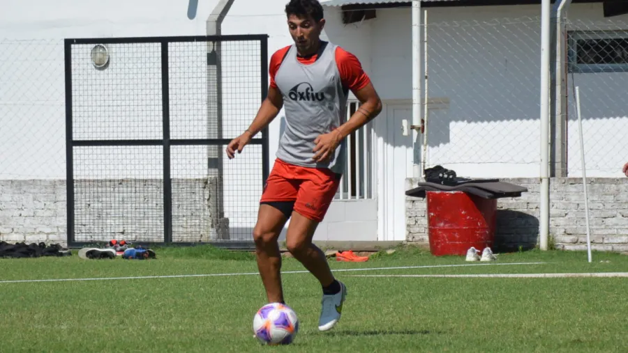 Por lesión, Matías Ruiz Díaz será baja en Patronato lo que resta de la Primera Nacional Por lesión, Matías Ruiz Díaz será baja en Patronato lo que resta de la Primera Nacional