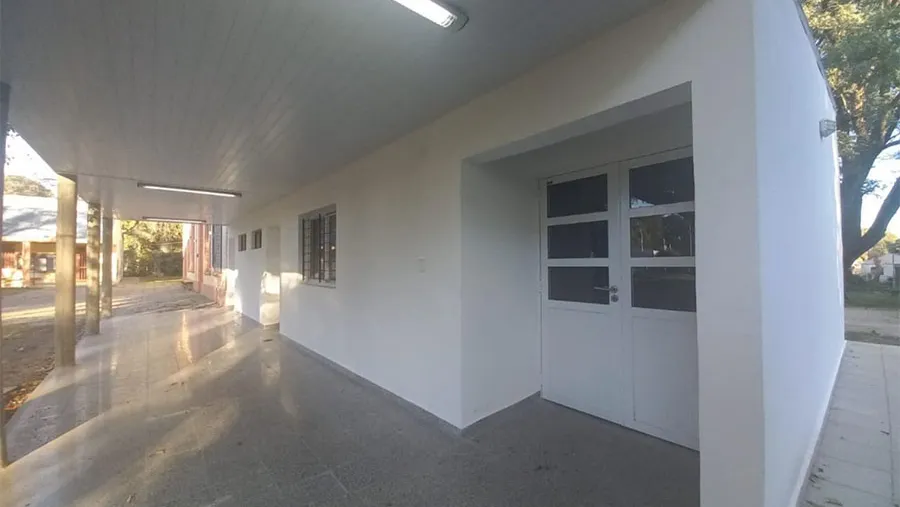 Durante julio se finalizaron obras en tres establecimientos educativos en los departamentos Federación, Paraná y Villaguay. Además, están a punto de finalizar otras tres obras. Durante julio se finalizaron obras en tres establecimientos educativos en los departamentos Federación, Paraná y Villaguay. Además, están a punto de finalizar otras tres obras.