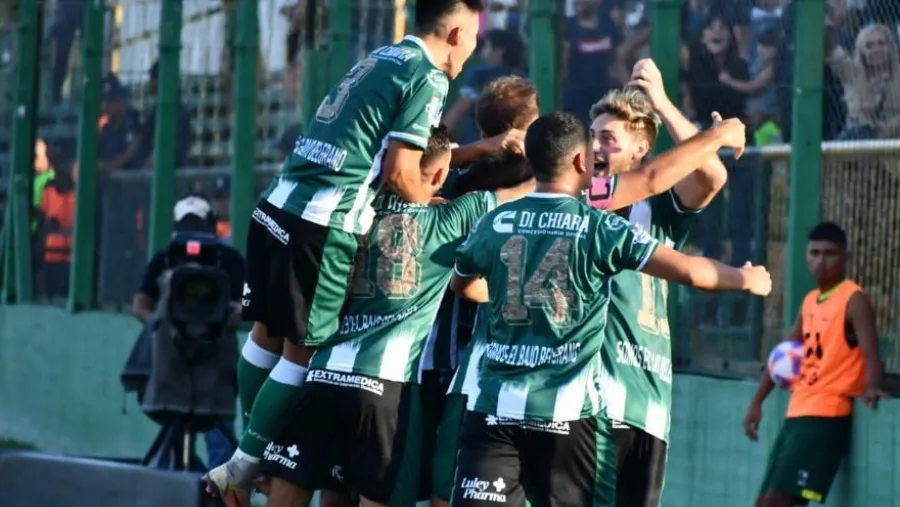Excursionistas dio la nota y eliminó por penales a Gimnasia La Plata de la Copa Argentina Excursionistas dio la nota y eliminó por penales a Gimnasia La Plata de la Copa Argentina