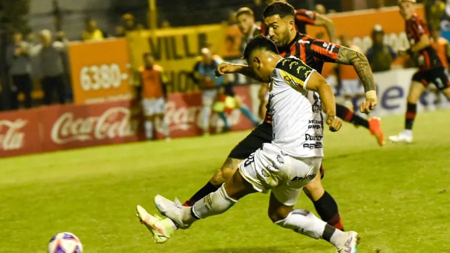 Primera Nacional: Patronato pagó caro sus errores y perdió con el líder Almirante Brown Primera Nacional: Patronato pagó caro sus errores y perdió con el líder Almirante Brown