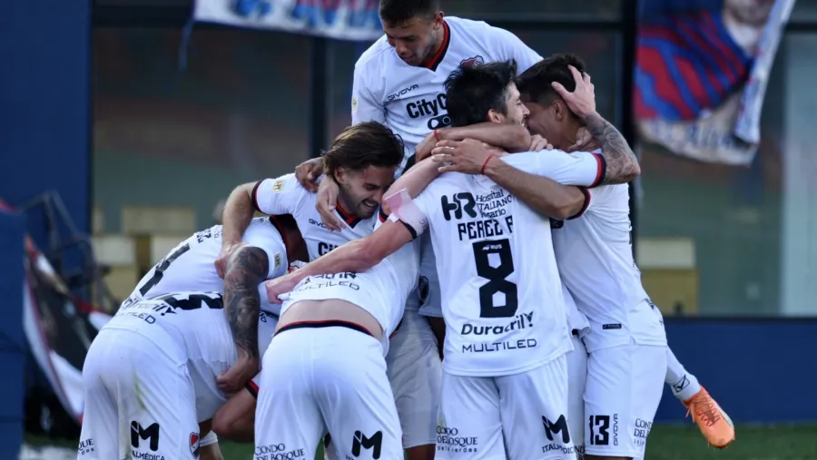 Una ráfaga de goles le bastó a Newell’s para derrotar a Tigre como visitante Una ráfaga de goles le bastó a Newell’s para derrotar a Tigre como visitante