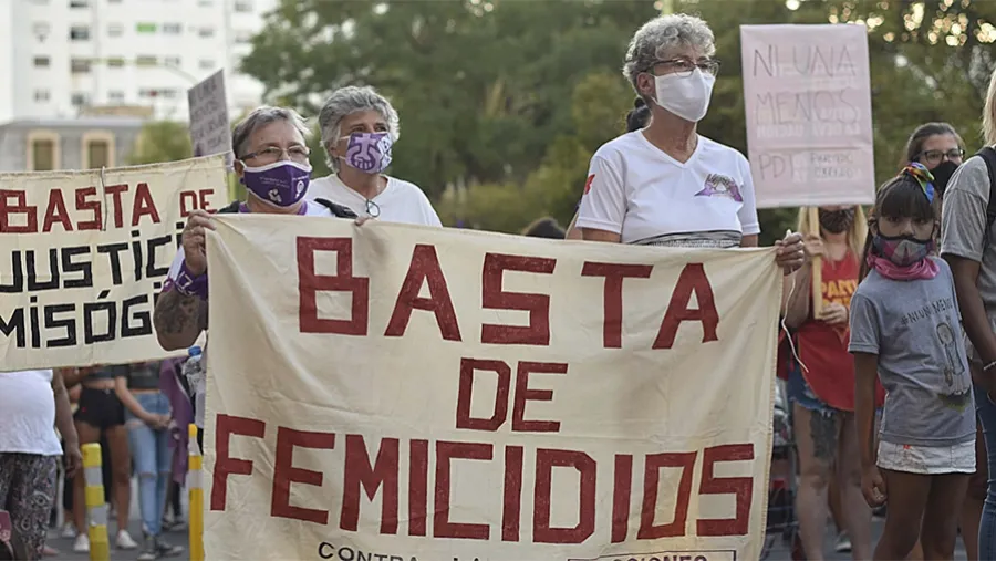 Las víctimas colaterales de estos crímenes en el primer trimestre de 2021 fueron 84 hijas/hijos, de las cuales 54 son menores de edad.