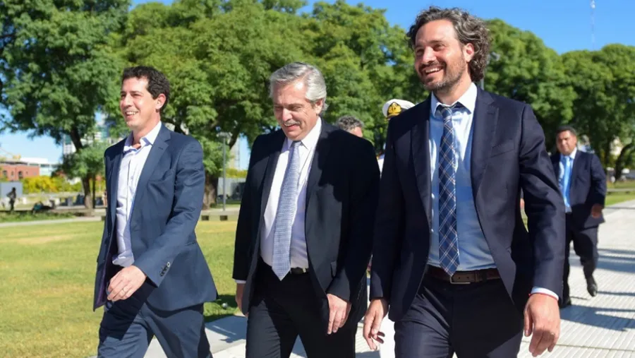 Fernández con Cafiero y otros 