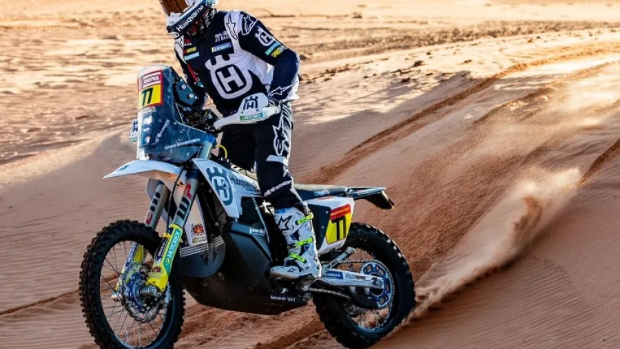 Luciano Benavides y Manuel Andújar triunfaron en la sexta etapa del Rally Dakar Luciano Benavides y Manuel Andújar triunfaron en la sexta etapa del Rally Dakar