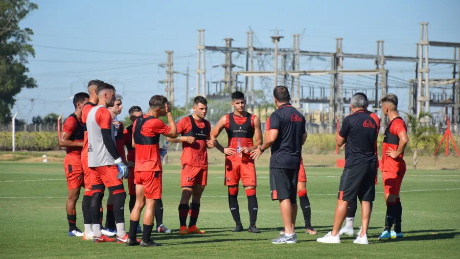 Primera Nacional: Patronato debutará el sábado 4 de febrero en el estadio Pedro Mutio Primera Nacional: Patronato debutará el sábado 4 de febrero en el estadio Pedro Mutio