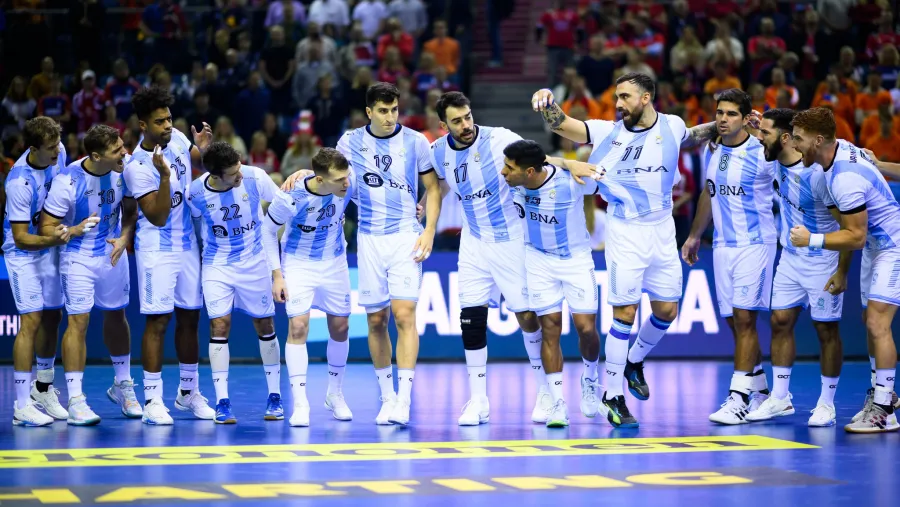 “Los Gladiadores” ganaron y avanzaron a la segunda ronda del Mundial de Handball “Los Gladiadores” ganaron y avanzaron a la segunda ronda del Mundial de Handball