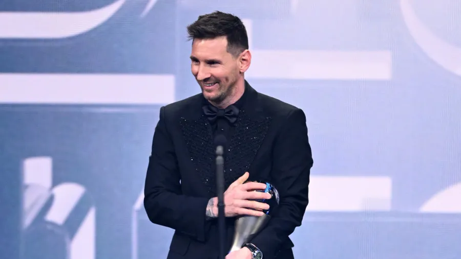 Argentina arrasó con Messi, Scaloni, "Dibu" Martínez y su hinchada en los premios The Best Argentina arrasó con Messi, Scaloni, "Dibu" Martínez y su hinchada en los premios The Best