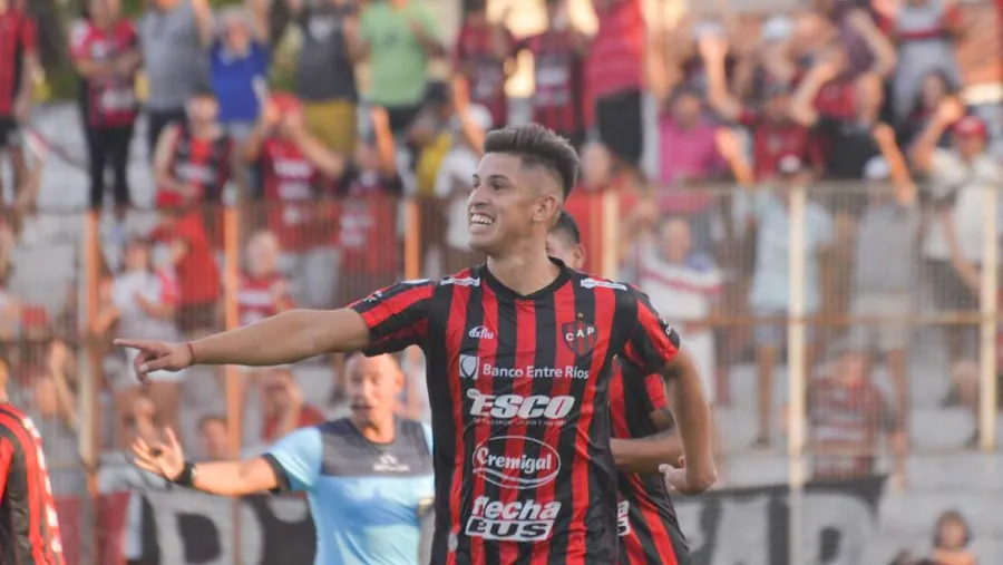 Patronato goleó a Alvarado y festejó por primera vez desde su vuelta a la Primera Nacional Patronato goleó a Alvarado y festejó por primera vez desde su vuelta a la Primera Nacional