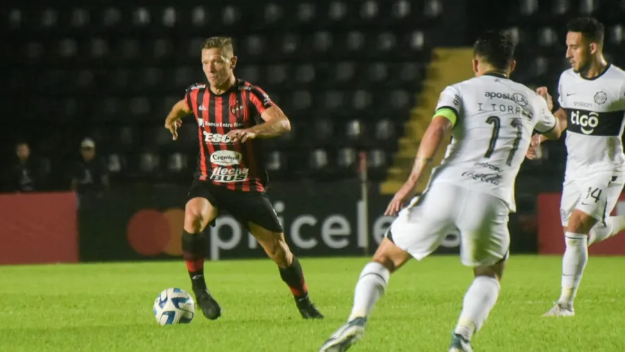 Patronato perdió con Olimpia y sumó otra frustración en la Copa Libertadores Patronato perdió con Olimpia y sumó otra frustración en la Copa Libertadores