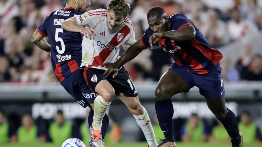 River y San Lorenzo quedaron a mano en el clásico pendiente de la fecha 24