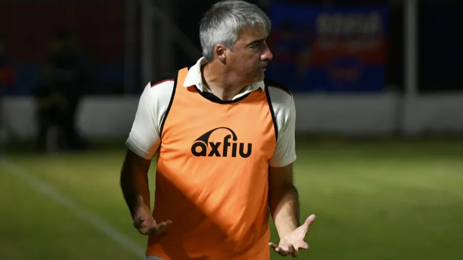Gómez