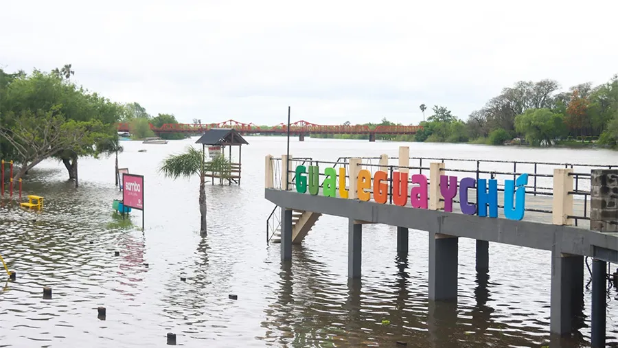 Por la crecida del río, en Gualeguaychú hay 9 personas evacuadas y un número no precisado de familias autoevacuadas. Por la crecida del río, en Gualeguaychú hay 9 personas evacuadas y un número no precisado de familias autoevacuadas.