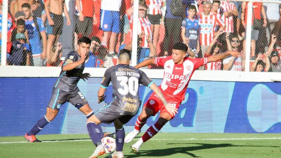 Unión juega en Santiago del Estero con la mira puesta en la Copa Sudamericana Unión juega en Santiago del Estero con la mira puesta en la Copa Sudamericana