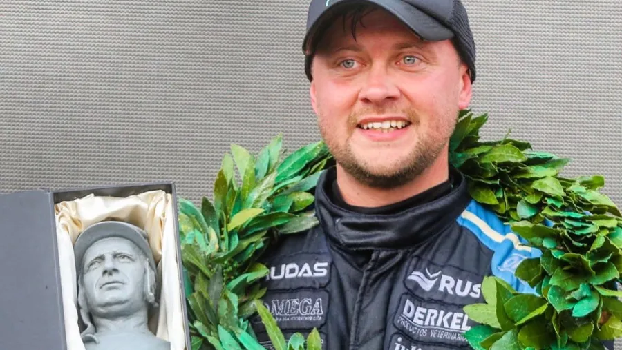 El entrerriano Joel Gassmann continuará en la Clase 3 del Turismo Nacional El entrerriano Joel Gassmann continuará en la Clase 3 del Turismo Nacional