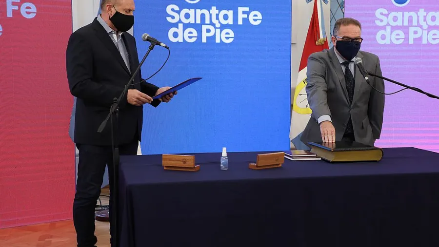 Jorge Lagna asumió como ministro de Seguridad de Santa Fe Jorge Lagna asumió como ministro de Seguridad de Santa Fe