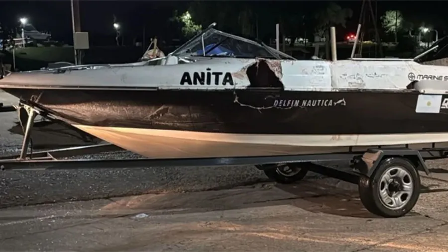 El estado de la embarcación “Anita” da cuenta de la violencia que tuvo el choque. El estado de la embarcación “Anita” da cuenta de la violencia que tuvo el choque.