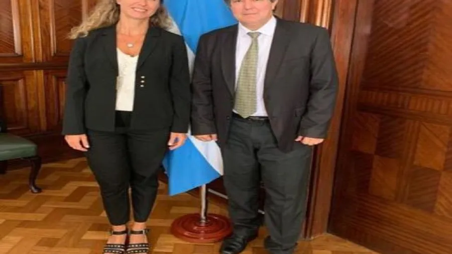 Lanziani junto a Silvina Guerra Lanziani junto a Silvina Guerra
