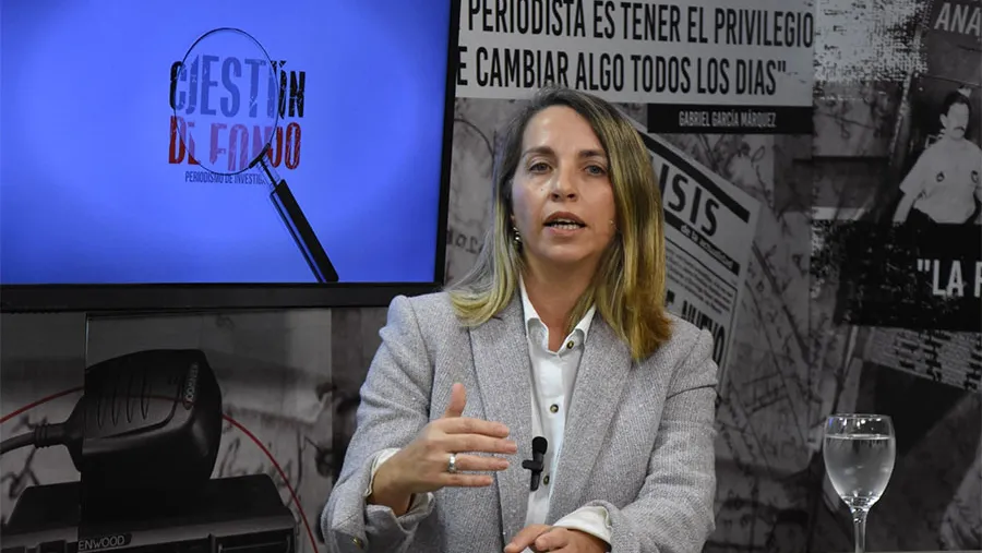 Laura Stratta, admitió que “no puedo creer que haya toneladas de comida guardadas sin que puedan ser repartidas. No puedo creer que un enfermo oncológico no tenga su droga y no pase nada al respecto”. Laura Stratta, admitió que “no puedo creer que haya toneladas de comida guardadas sin que puedan ser repartidas. No puedo creer que un enfermo oncológico no tenga su droga y no pase nada al respecto”.