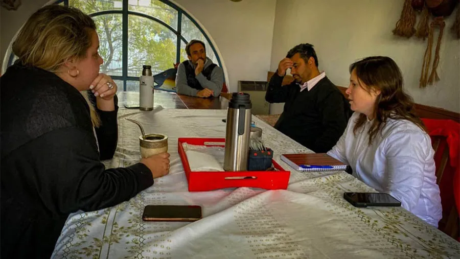 Lucía Varisco y los referentes del Partido Socialista analizaron los desafíos de la intendencia de Paraná. Lucía Varisco y los referentes del Partido Socialista analizaron los desafíos de la intendencia de Paraná.