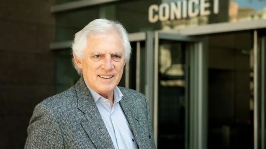Manuel García Solá es abogado, fue ministro de Educación en 1999 y hasta el 5 de noviembre integraba el directorio del Conicet, en representación de las asociaciones rurales. Renunció denunciando “persecución política e ideológica”. Manuel García Solá es abogado, fue ministro de Educación en 1999 y hasta el 5 de noviembre integraba el directorio del Conicet, en representación de las asociaciones rurales. Renunció denunciando “persecución política e ideológica”.
