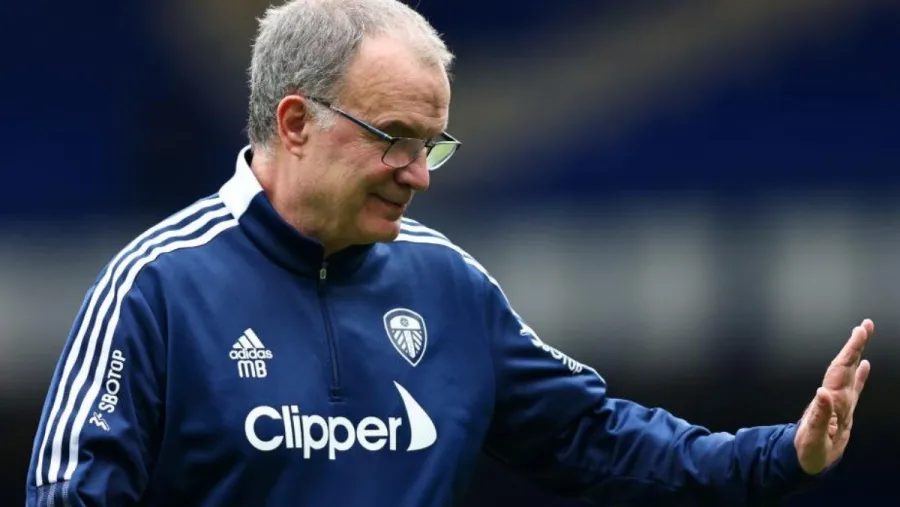 Marcelo Bielsa es pretendido por el seleccionado uruguayo de fútbol Marcelo Bielsa es pretendido por el seleccionado uruguayo de fútbol