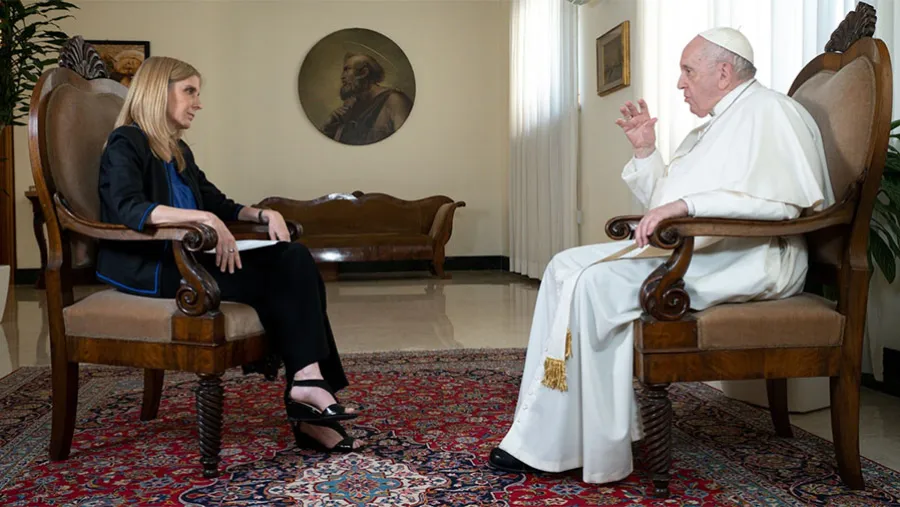 “Usar la crisis para el propio provecho es salir mal de la crisis y, sobre todo, es salir solo”, señaló el Papa en diálogo con Bernarda Llorente de la agencia de noticias Télam. “Usar la crisis para el propio provecho es salir mal de la crisis y, sobre todo, es salir solo”, señaló el Papa en diálogo con Bernarda Llorente de la agencia de noticias Télam.
