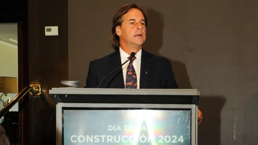 Este domingo, Uruguay elige al sucesor de Lacalle Pou y renueva el Parlamento. Este domingo, Uruguay elige al sucesor de Lacalle Pou y renueva el Parlamento.