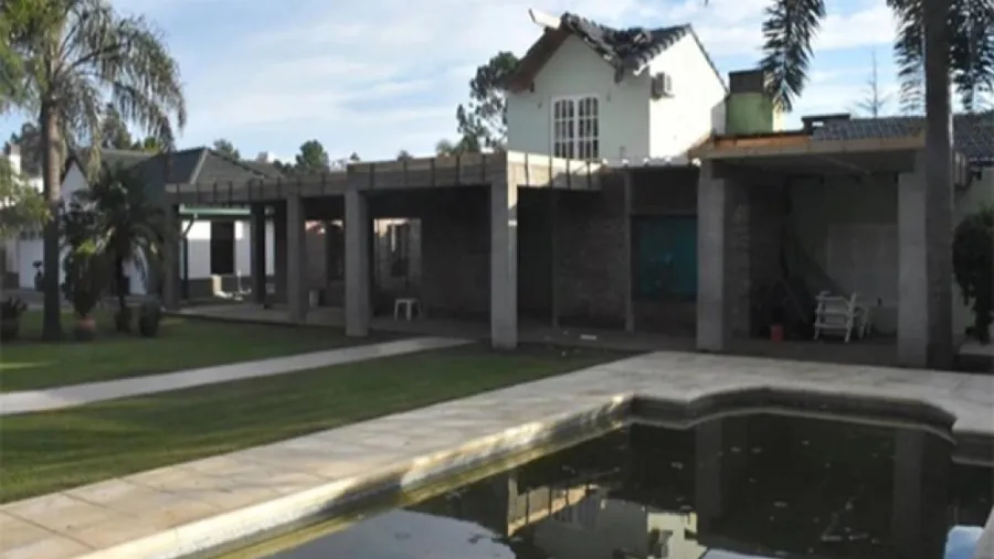 La casa quinta donde vivían los proxenetas fue valuada en más de 15 millones de pesos. La casa quinta donde vivían los proxenetas fue valuada en más de 15 millones de pesos.