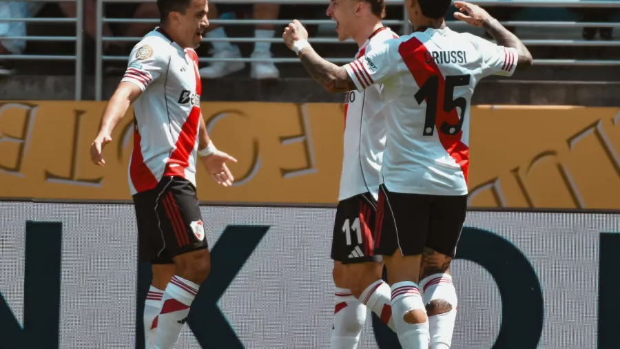 River festeja River festeja