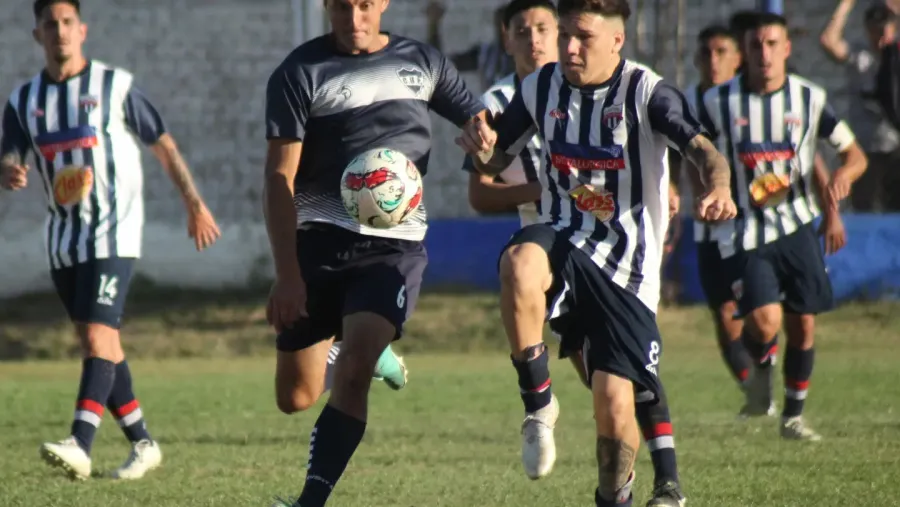 Liga Paranaense de Fútbol: con tres partidos, la Primera B abrirá este sábado su temporada Liga Paranaense de Fútbol: con tres partidos, la Primera B abrirá este sábado su temporada