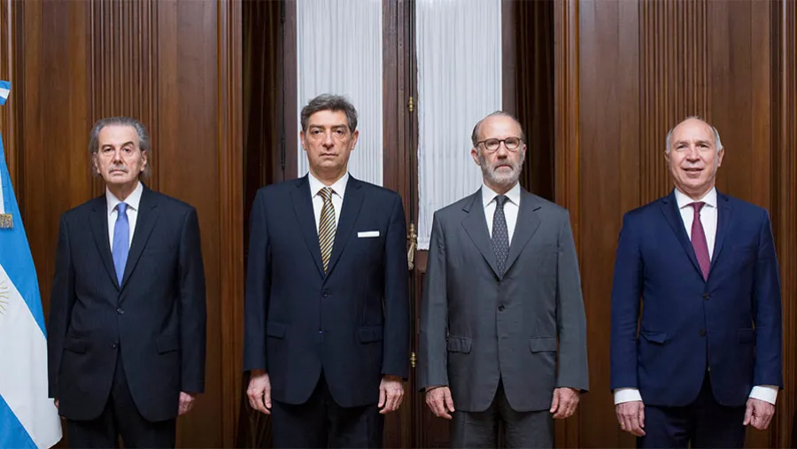 Imagen de archivo de Juan Carlos Maqueda, Horacio Rosatti, Carlos Rosenkrantz y Ricardo Lorenzetti. Imagen de archivo de Juan Carlos Maqueda, Horacio Rosatti, Carlos Rosenkrantz y Ricardo Lorenzetti.