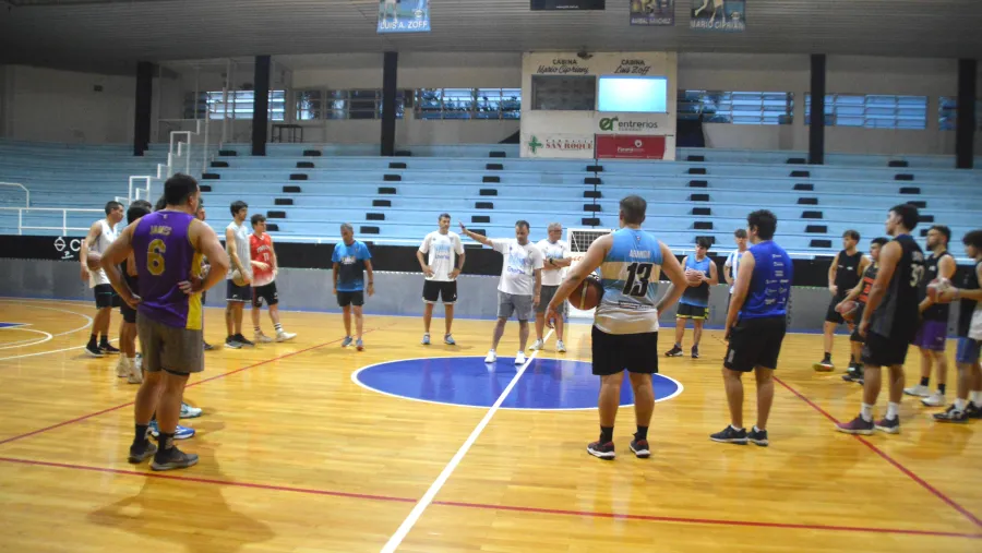 Básquetbol: Echagüe comenzó la pretemporada de Primera y U21 Básquetbol: Echagüe comenzó la pretemporada de Primera y U21
