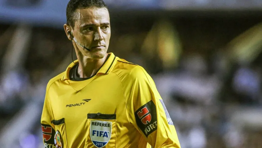 Wilmar Roldán será el árbitro de la revancha entre River y Atlético Mineiro Wilmar Roldán será el árbitro de la revancha entre River y Atlético Mineiro
